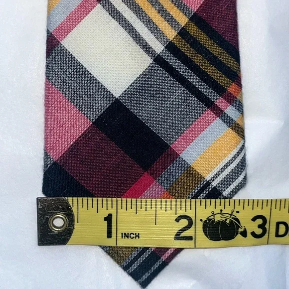 Tommy Hilfiger Tie Bundle: 2 Silk 1 Cotton MSRP $120